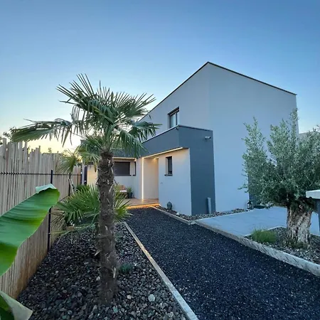 Maison De Avec Piscine Privee Σπίτι διακοπών *